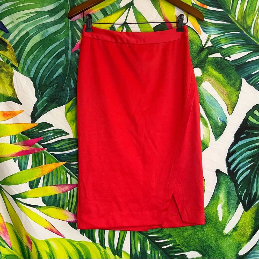 The Limited XS/2 Bright Red Pencil Stretchy Summer City Date Night Midi Skirt